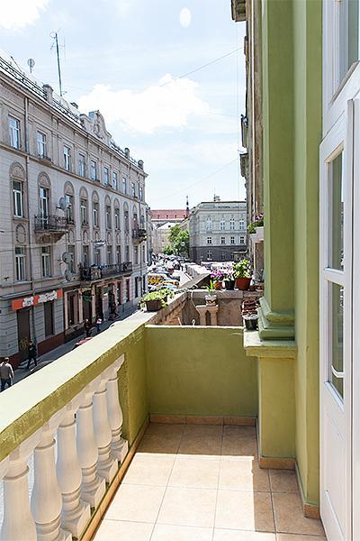 إلفيف Apartment Vozle Teatra Opery I Baleta المظهر الخارجي الصورة